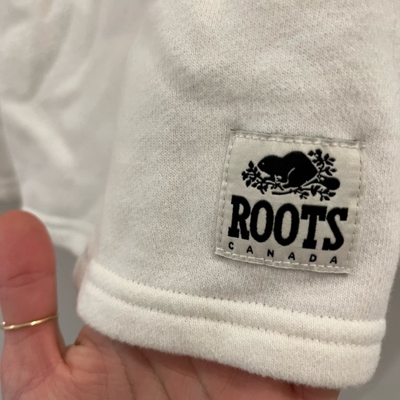 Roots Retro Cropped Field Rugby Pullover - Picture 4 of 5